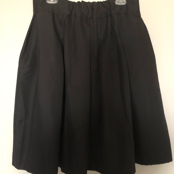NWOT Black Skirt - Picture 2 of 4